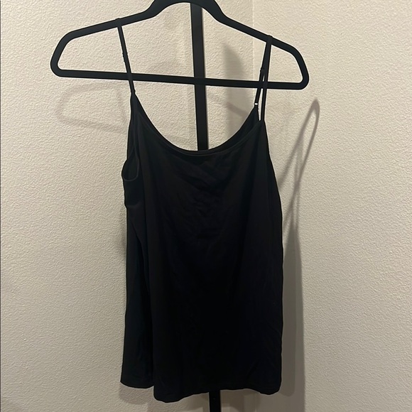 Time and Tru Tops - Time and Tru Black Fitted Sleeveless Camisole